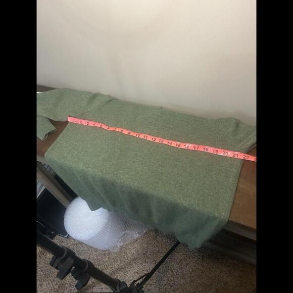 NWT Christian Lacroix 100% 2-Ply Cashmere Sweater Mens Large Green Holiday - Picture 2 of 9